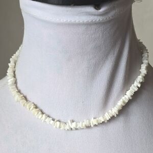 Puka shell necklace beach surfer y2k 90s style hawaiian beach jewelry pooka